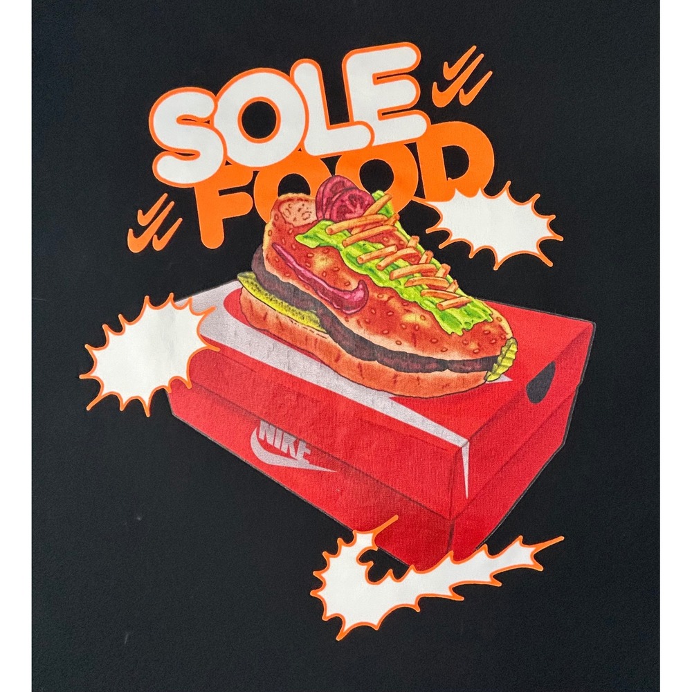 Nike "Sole Food" Burger Sneaker Graphic DN5177-010 Mens XL Black Short Sleeve